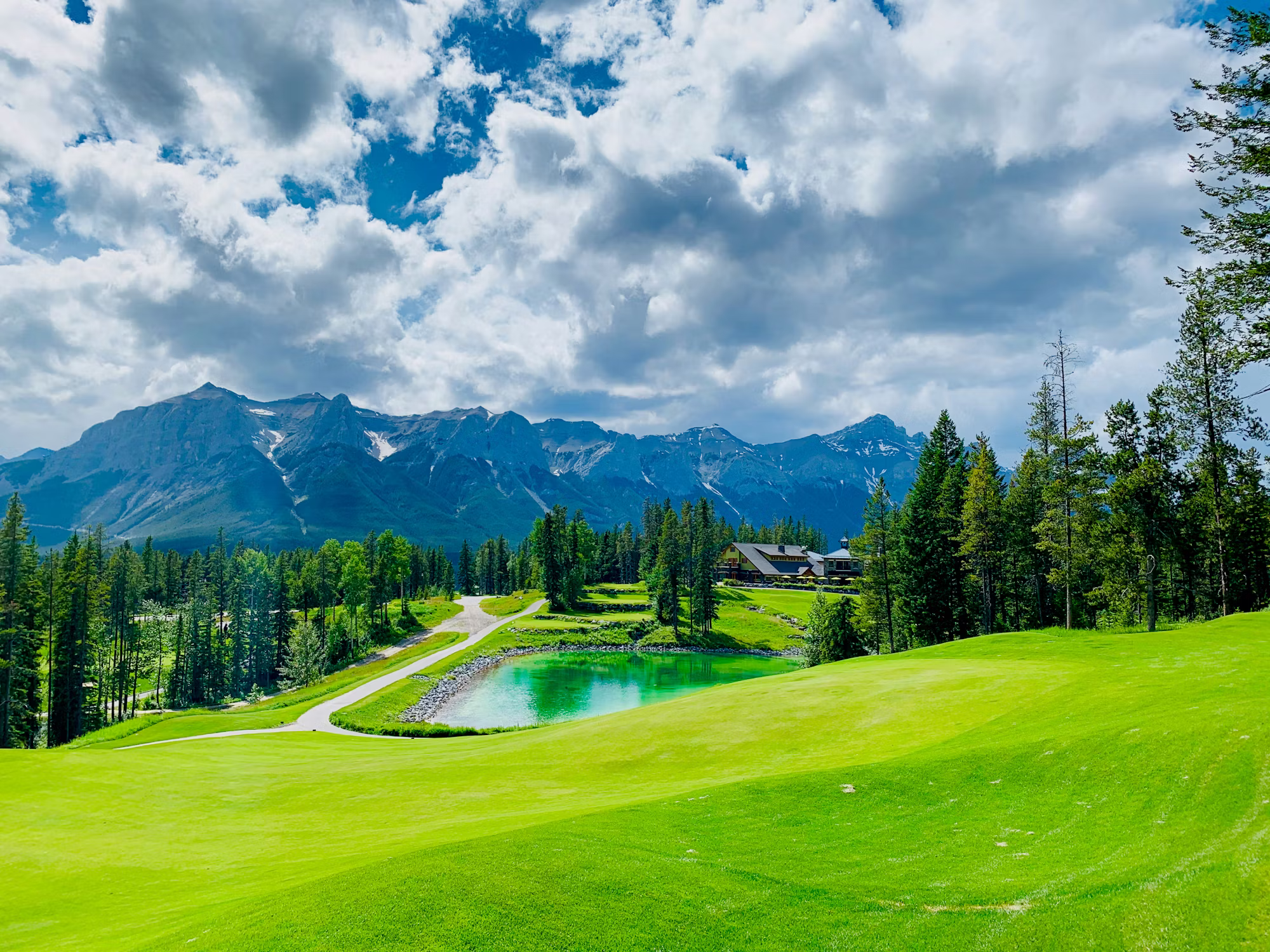 Exploring the Benefits of Golf for Mental and Physical Well-Being